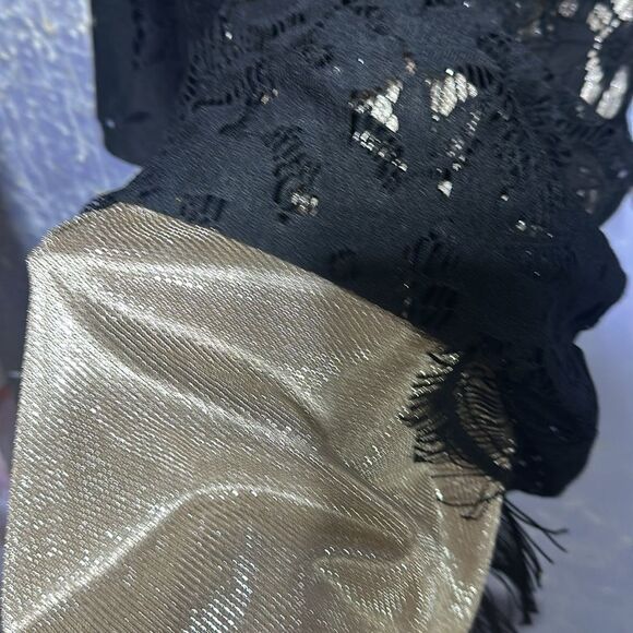 Black and Gold Lace Dress With Lace 3/4 Bell Sleeve New With Tags XS - Picture 16 of 16